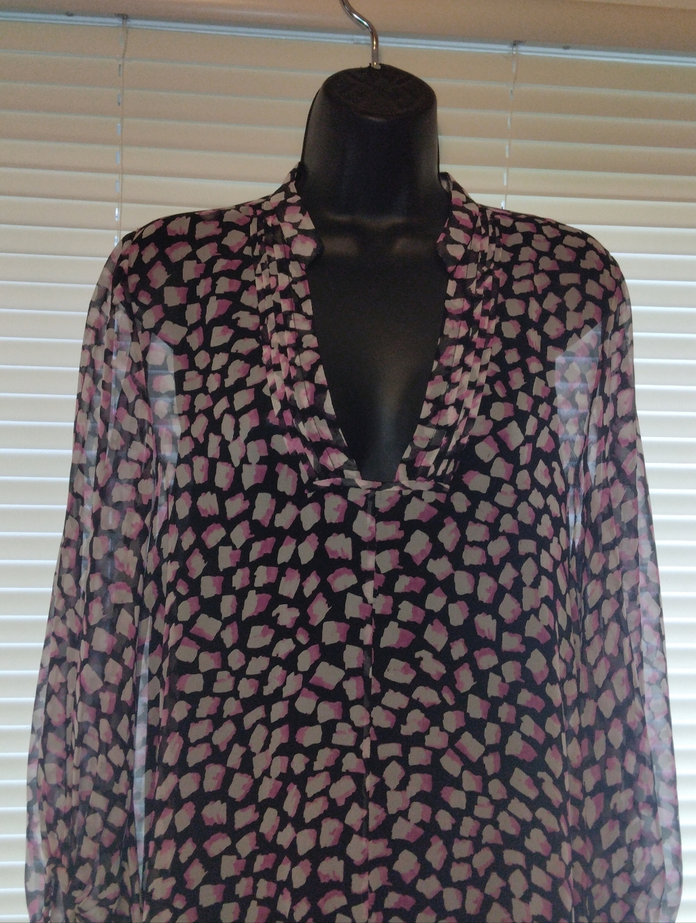 Diane Von Furstenberg 100% Silk Dress Size 10 - Picture 7 of 12